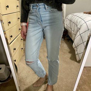 H&M Vintage Fit High Waisted Jeans - Light Wash